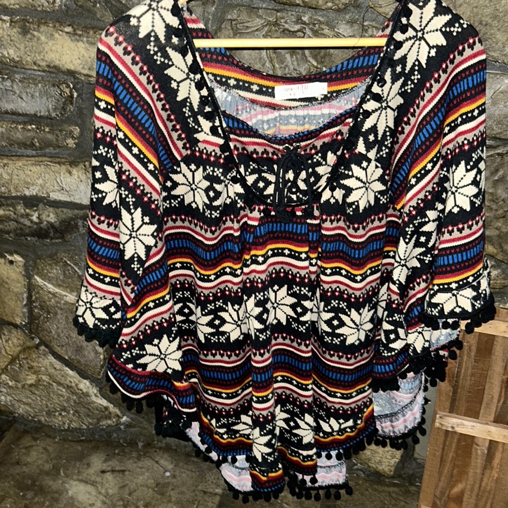 Funky People butterfly sleeve sweater size XL. Excellent condition